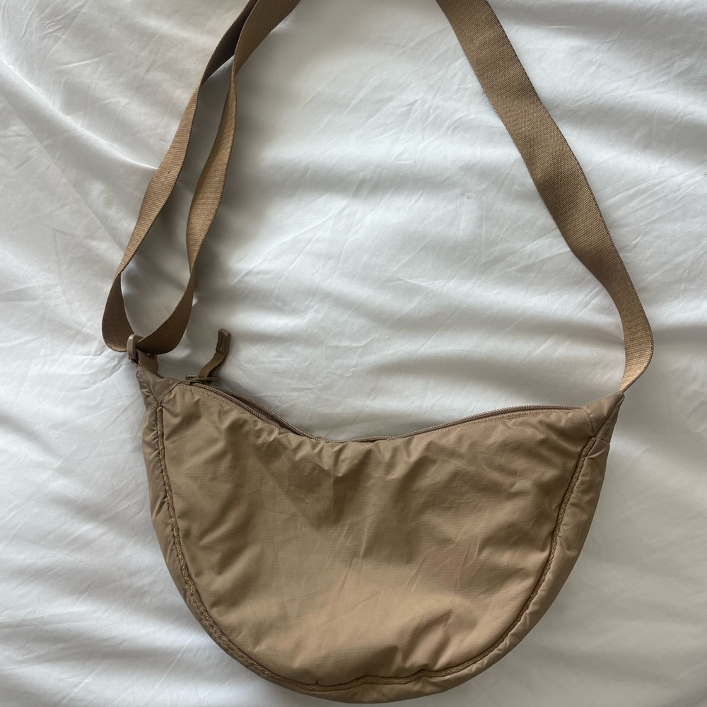 Uniqlo crossbody bag